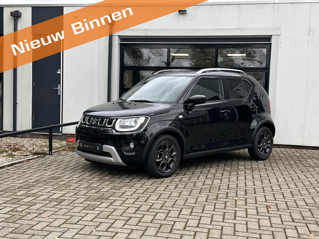 Suzuki Ignis - 1.2 Smart Hybrid Select Automaat | 6.500 km | Navigatie | Achteruitrijcamera | Rijklaar - AutoWereld.nl