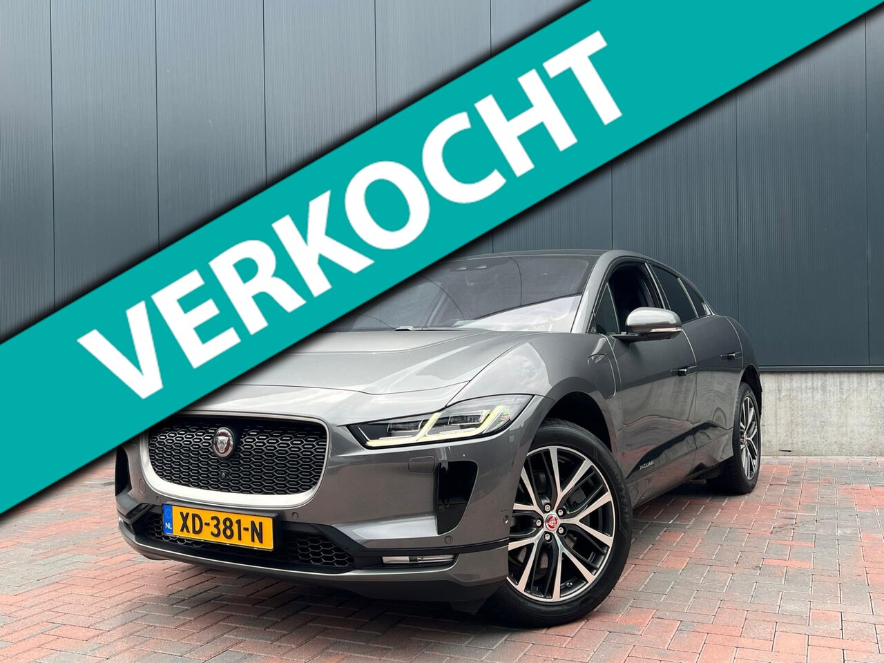 Jaguar I-PACE - EV400 First Edition 90 kWh * Pano * Led * Nieuwe- Accu * Dealer Onderhouden * - AutoWereld.nl