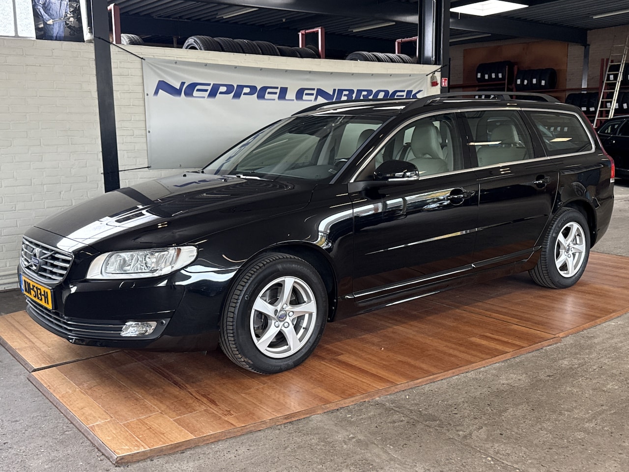 Volvo V70 - 2.0 D3 Polar 2.0 D3 Polar+ - AutoWereld.nl