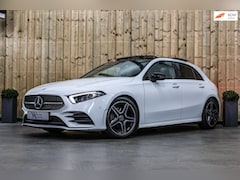 Mercedes-Benz A-klasse - 200 AMG *Pano*Camera*Stoelverwarming*Ambienteverlichting