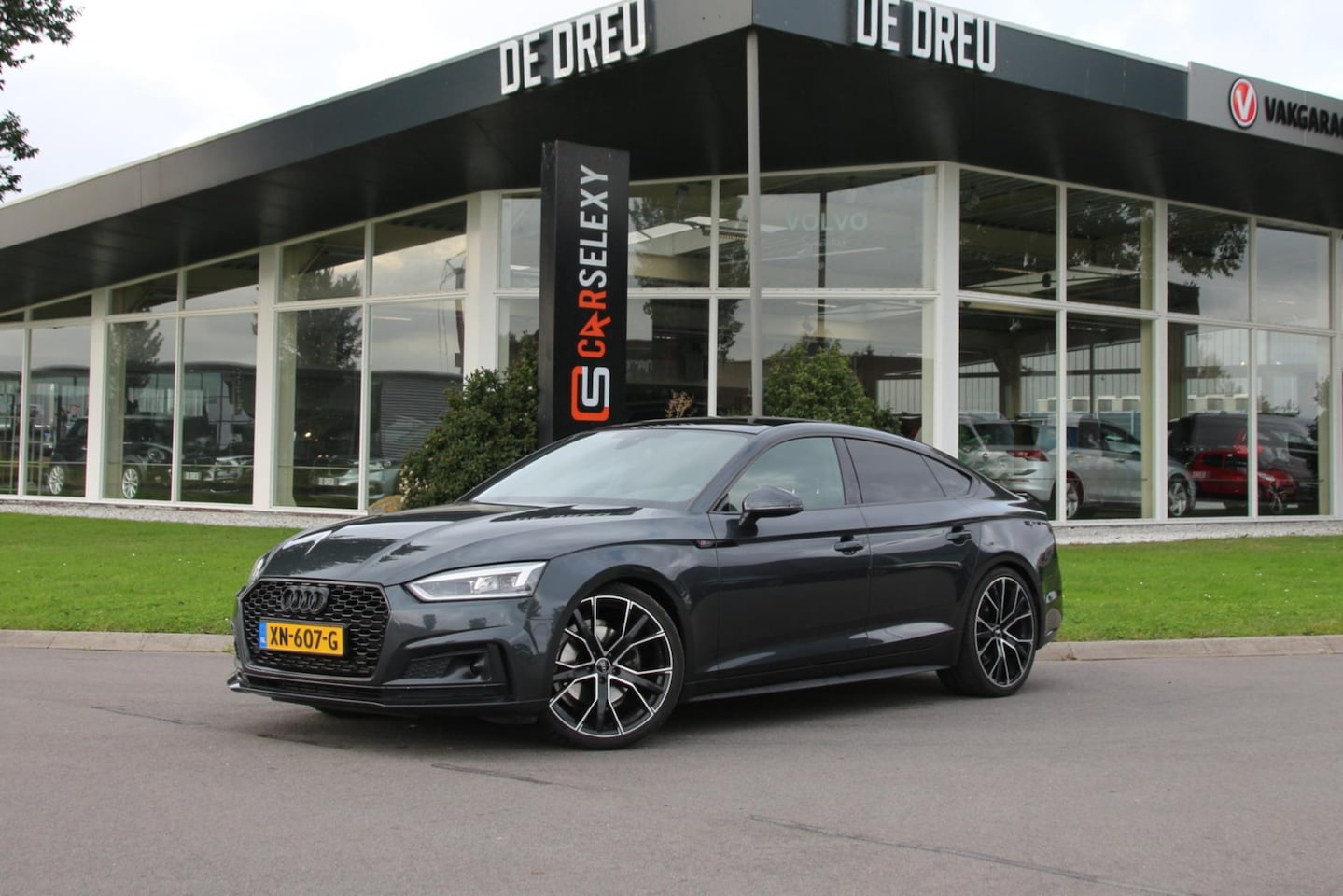 Audi A5 Sportback - 2.0 TFSI S line Edition | TREKHAAK | PANORAMA | ADAPTIVE CRUISE - AutoWereld.nl