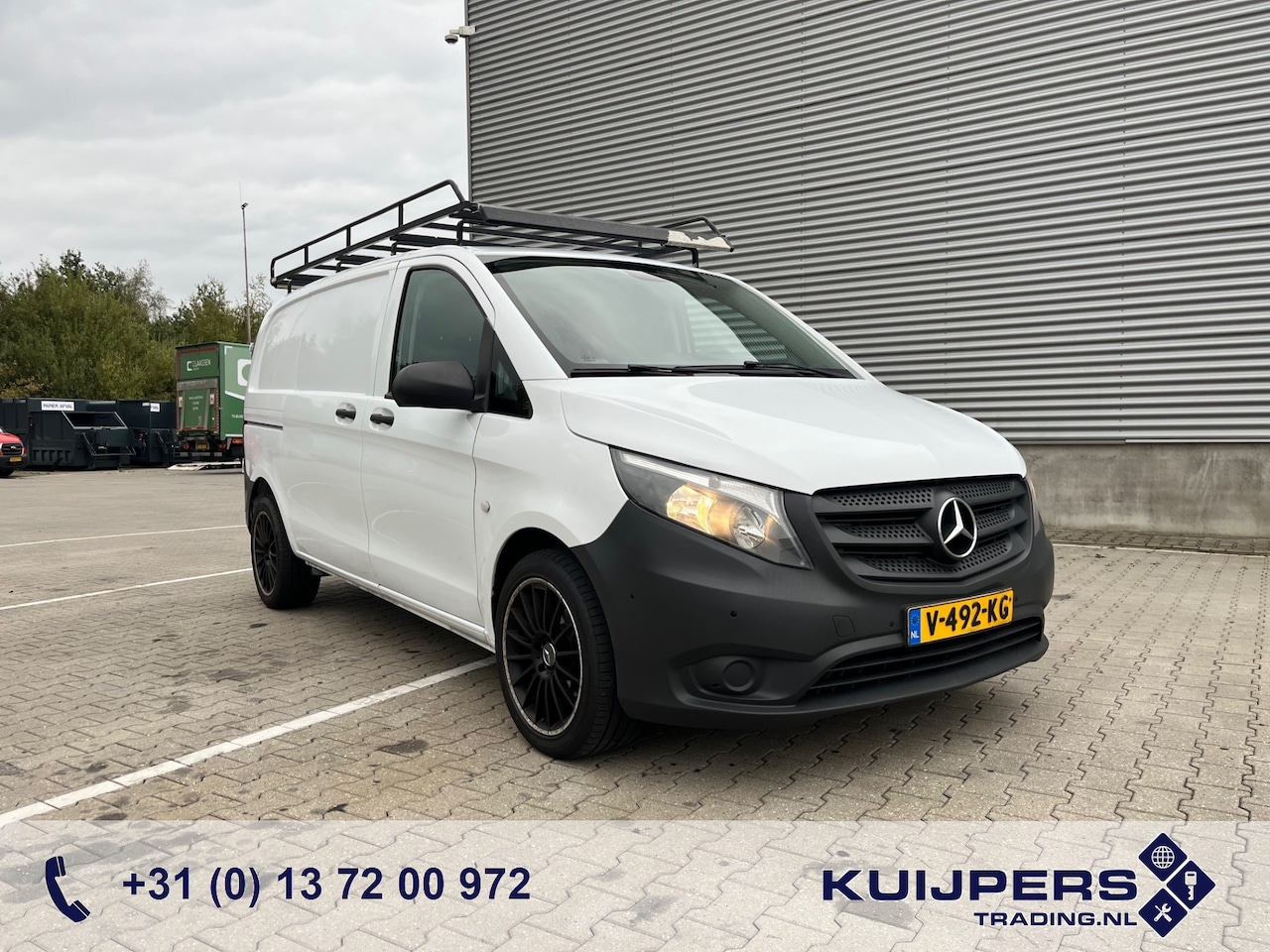 Mercedes-Benz Vito - 111 CDI Lang / Business Professional Plus / / Imperial / Towbar / APK-TUV 11-25 - AutoWereld.nl