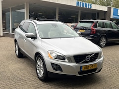 Volvo XC60 - 3.0 T6 AWD Pano Xenon PDC camera Four-C BTW voordeel €900,