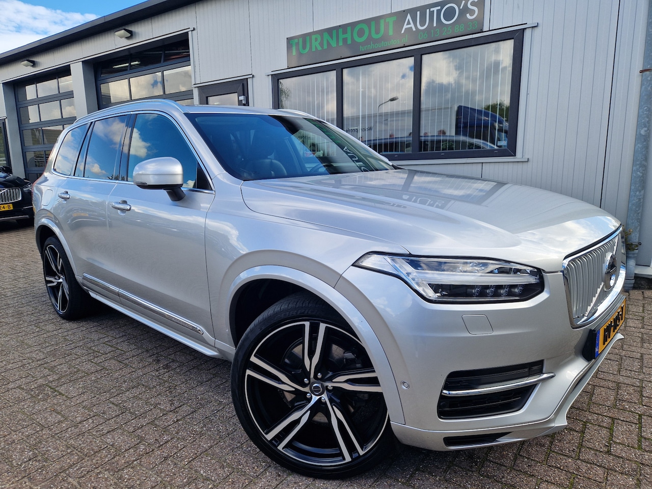 Volvo XC90 - 2.0 T8 Twin Engine AWD Inscription B&W | Scandinavian Line | Camera - AutoWereld.nl