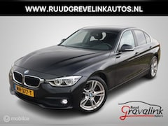 BMW 3-serie - 318i EXE H6 Navigatie Full Led 18"Velgen DonkerGlas Chroom DonkerGlas Schitterend