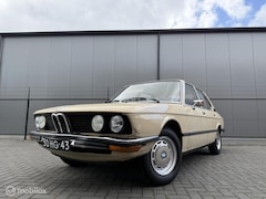 BMW 5-serie - 518 1975 Beige | Orig NL | Weinig KM | APK 2026