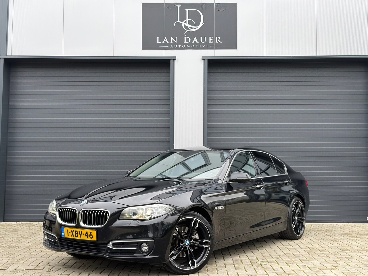 BMW 5-serie - 520i Last Minute Edition / Leder / Onderhouden! - AutoWereld.nl
