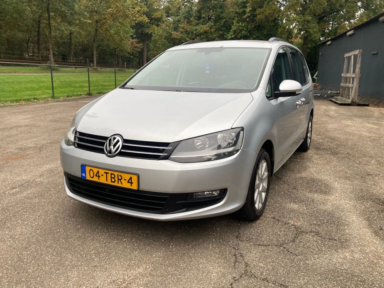 Volkswagen Sharan - 2.0 TDI Trendline 7p. 2.0 TDI Trendline 7p - AutoWereld.nl