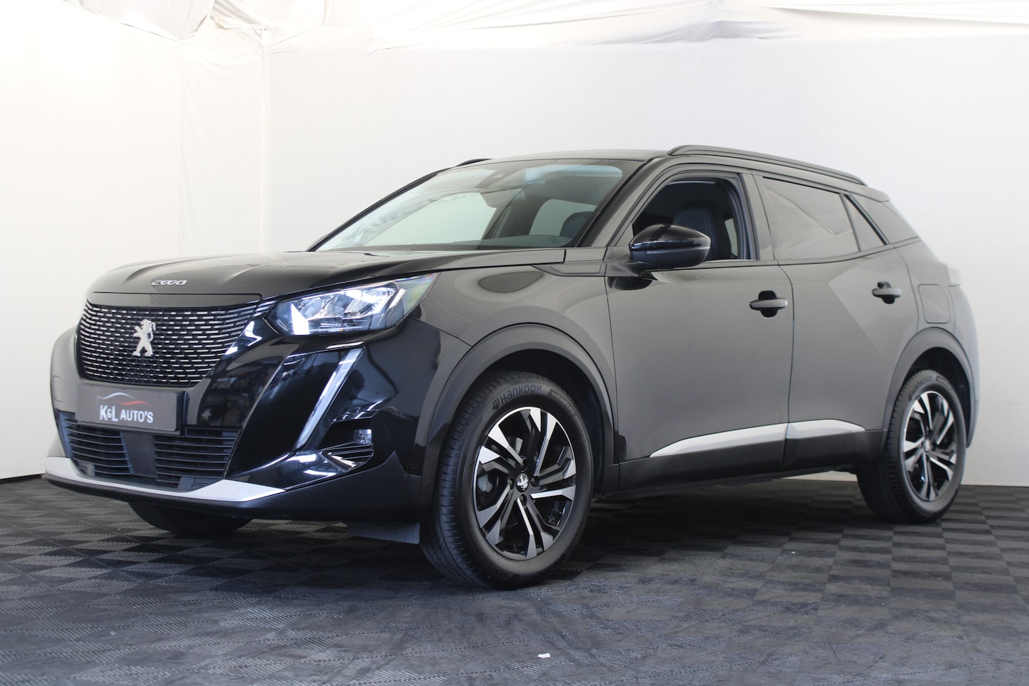 Peugeot 2008 - 1.2 PureTech Allure Pack |Navi|Camera| - AutoWereld.nl