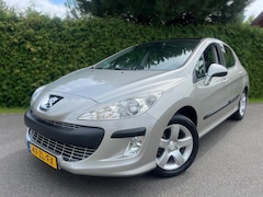 Peugeot 308 - 1.6 VTi XS PANORAMADAK NAVIGATIE TREKHAAK NAP