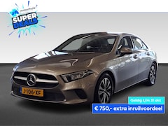 Mercedes-Benz A-klasse - Limousine A180 136PK AUTOMAAT BUSINESS SOLUTION NAVI PDC TEL LED NAP
