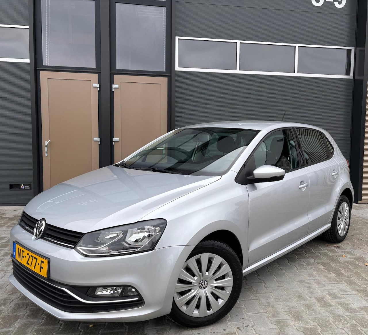 Volkswagen Polo - 1.0 Comfortline|75PK|NAP|Carplay|Cruise|Airco|Bluetooth|El Ramen| - AutoWereld.nl