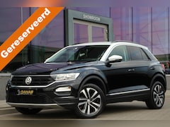 Volkswagen T-Roc - 1.5 TSI Sport | ACC | Stoelverwarming | Carplay |