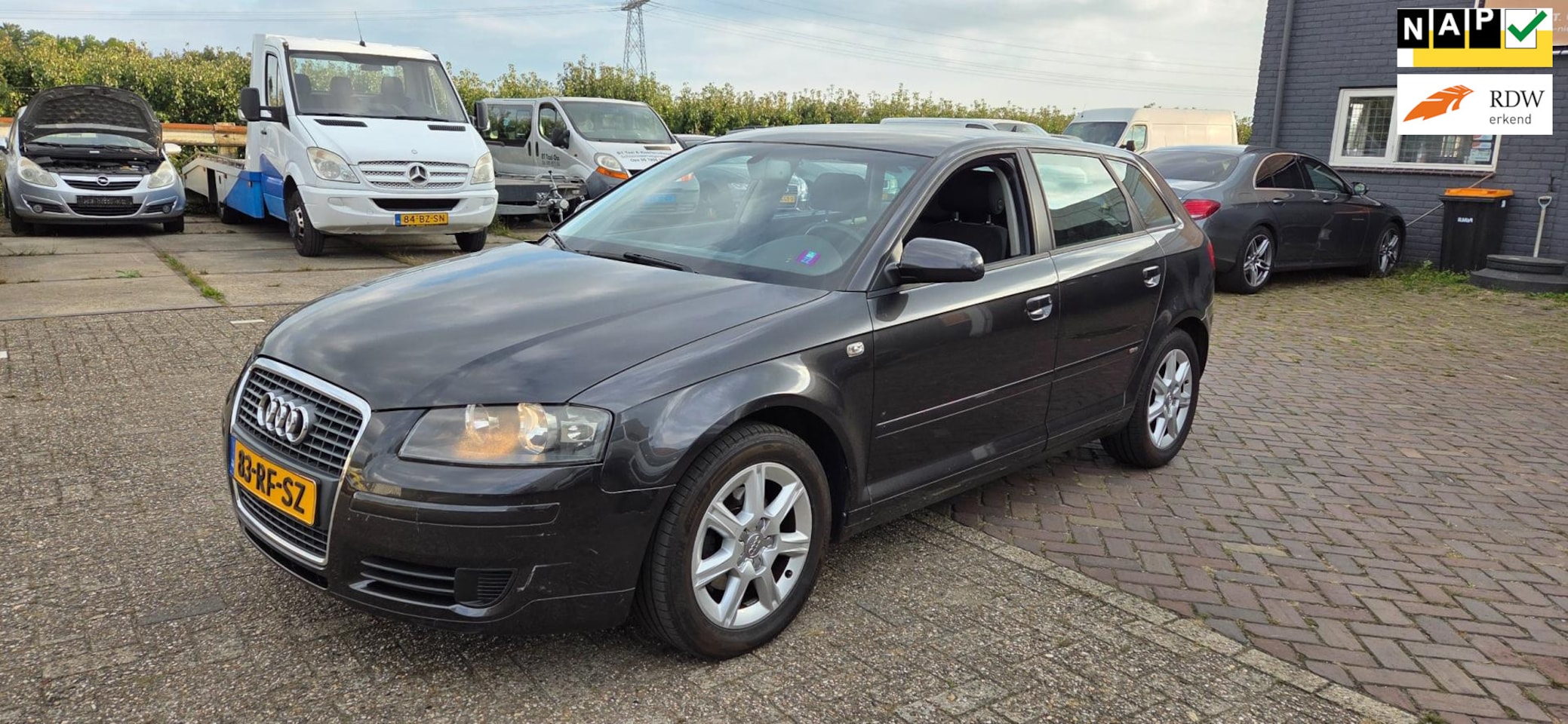 Audi A3 Sportback - 1.6 FSI Ambiente Airco 5 deurs - AutoWereld.nl