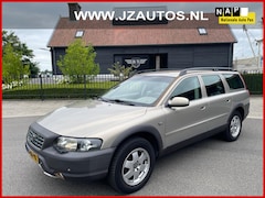 Volvo V70 - 2.4 T AWD AUTOMAAT LEER NAVI LPG-G3 YOUNGTIMER