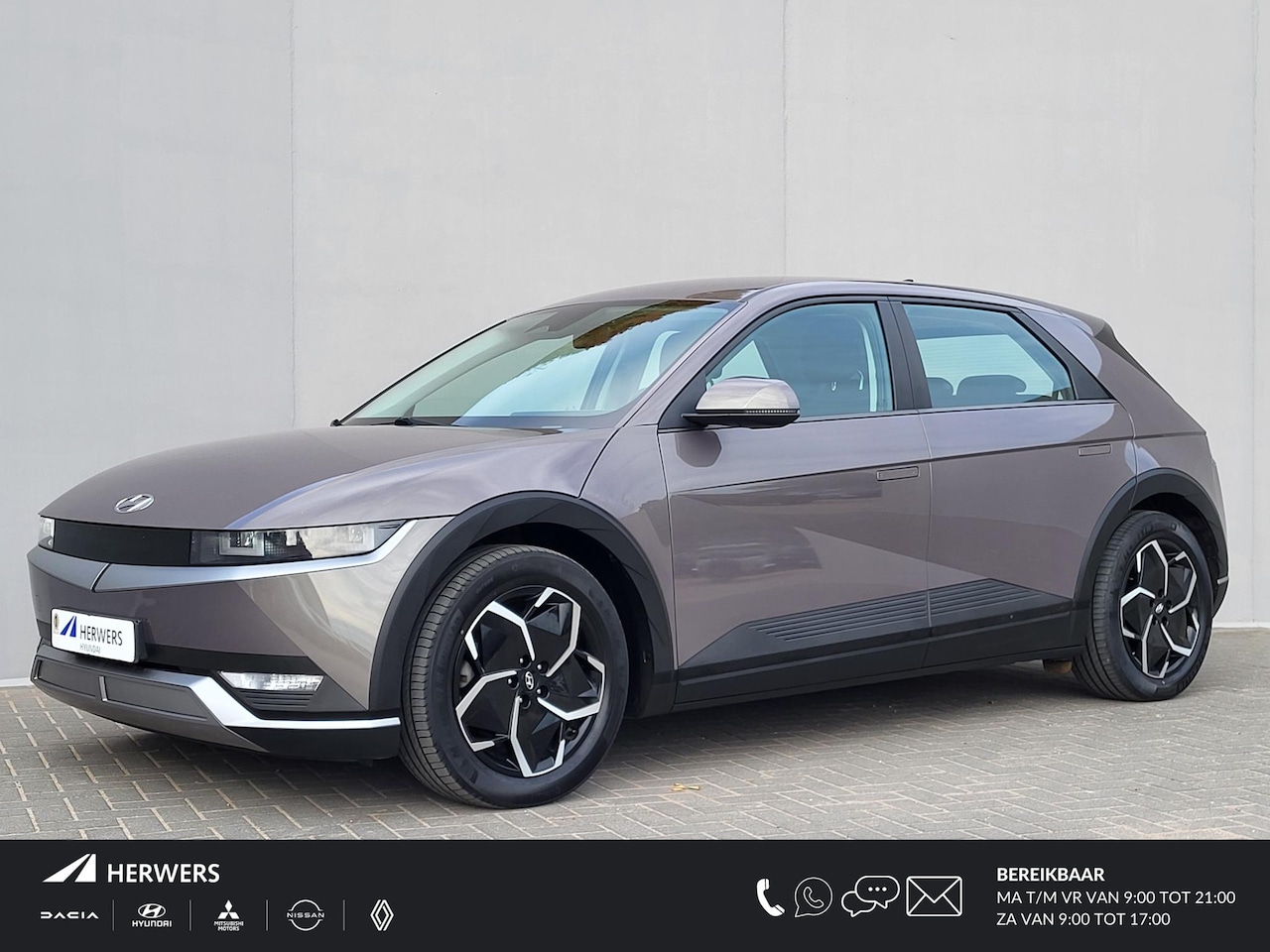 Hyundai IONIQ 5 - Connect AWD 73 kWh Automaat / Dealer onderhouden / Navigatie / Camera / Stuur,- en voorsto - AutoWereld.nl