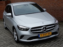 Mercedes-Benz B-klasse - 180 BUS. SOLUTION automaat