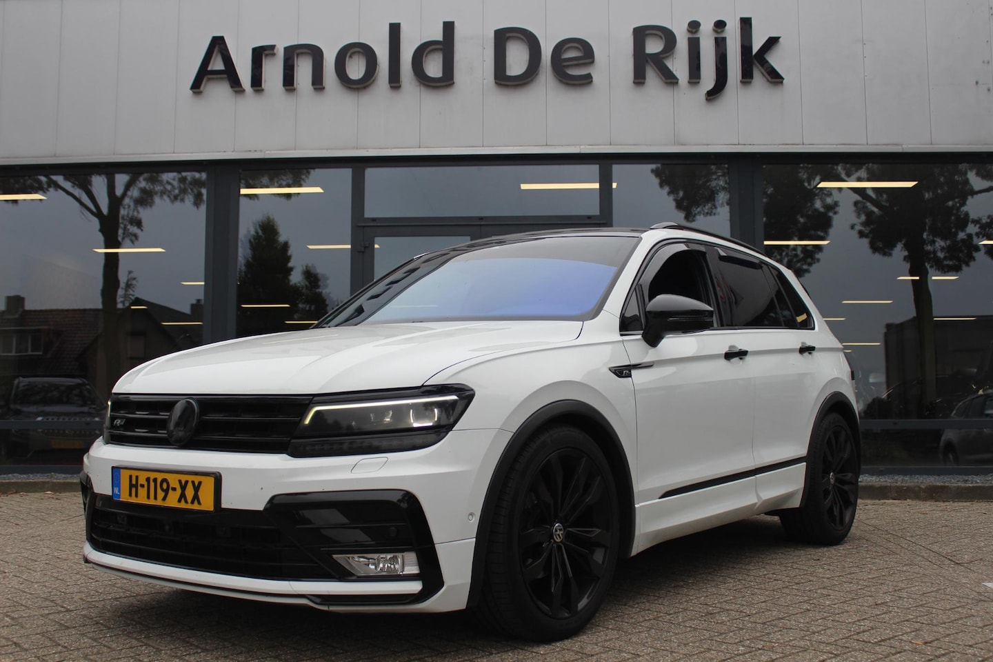 Volkswagen Tiguan - 1.4 TSI ACT Highline 1.4 TSI ACT Highline - AutoWereld.nl