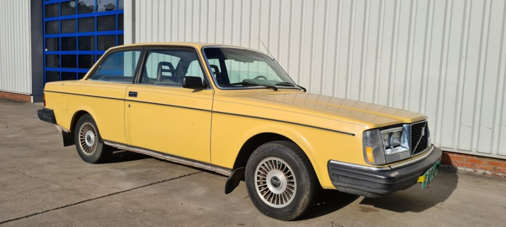 Volvo 242 - USA - AutoWereld.nl