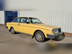 Volvo 242 - USA