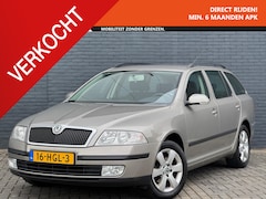 Skoda Octavia Combi - 1.6 FSI Tour | 1ste eig. | Trekhaak | Cruise | Airco