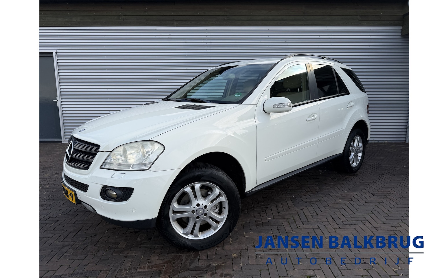Mercedes-Benz M-klasse - 350 350 - AutoWereld.nl