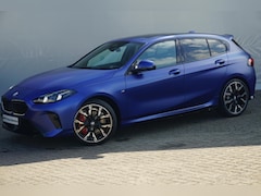 BMW 1-serie - 123 xDrive M Sport Pro | Panoramadak / Head-up / Harman Kardon / Elektrische Stoelen met g
