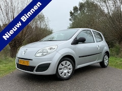 Renault Twingo - 1.2 Authentique | Uniek 37.137 km | 1e Eigenaar | Airco | AUX | Perfect onderhouden |