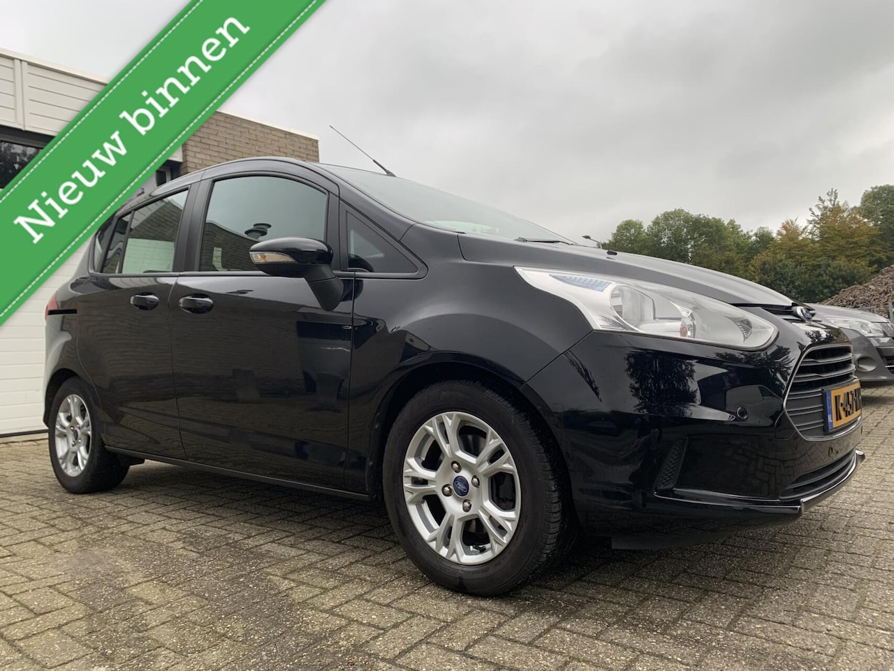 Ford B-Max - 1.0 EcoBoost Style Navi Airco Trekhaak Stoelverwarming Elektrische Pakket LM Velgen - AutoWereld.nl