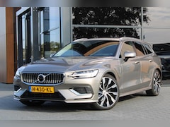 Volvo V60 - T6 Twin Engine AWD Inscription | Pano | Styling kit