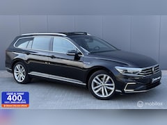 Volkswagen Passat Variant - 1.4 TSI GTE Pano lTrekhaak l 360 I Leer