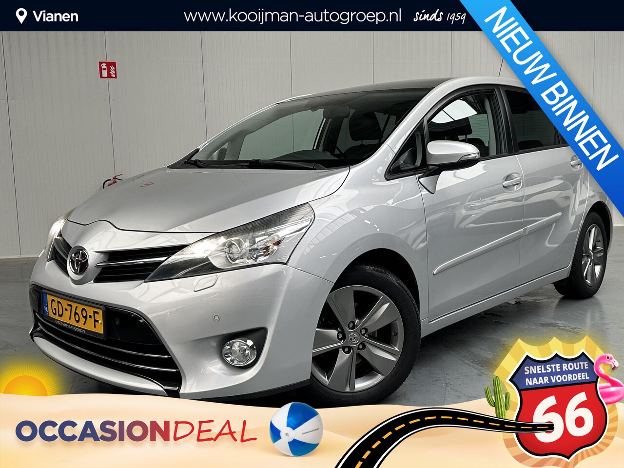 Toyota Verso - 1.8 VVT-i Dynamic Business Automaat met Panorama dak! - AutoWereld.nl