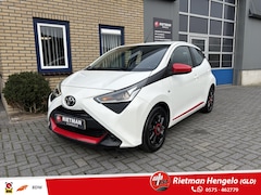 Toyota Aygo - 1.0 VVT-i x-play CARPLAY-AIRCO-CAMERA