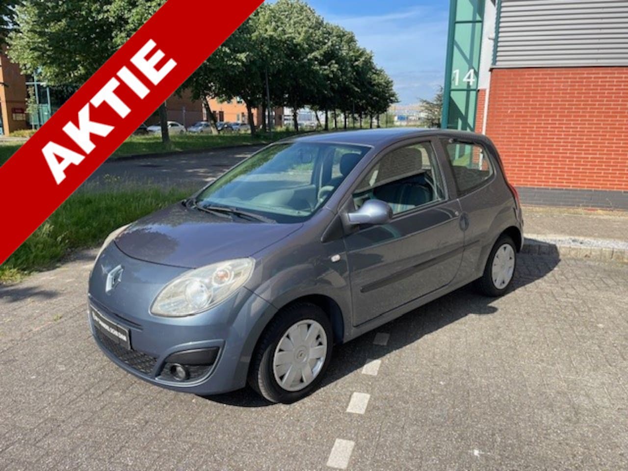 Renault Twingo - 1.2-16V 75 Expression KM 178600 NAP | APK TM 31/05/2026 ISOFIX EL.RAMEN + EL.SPIEGELS + AI - AutoWereld.nl