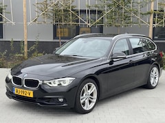 BMW 3-serie Touring - 318i High Executive