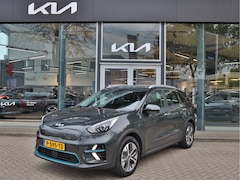 Kia e-Niro - DynamicLine 64 kWh | Climate Control | Camera | Bluetooth | Navigatie | Tot 10 jaar Kia-Ga