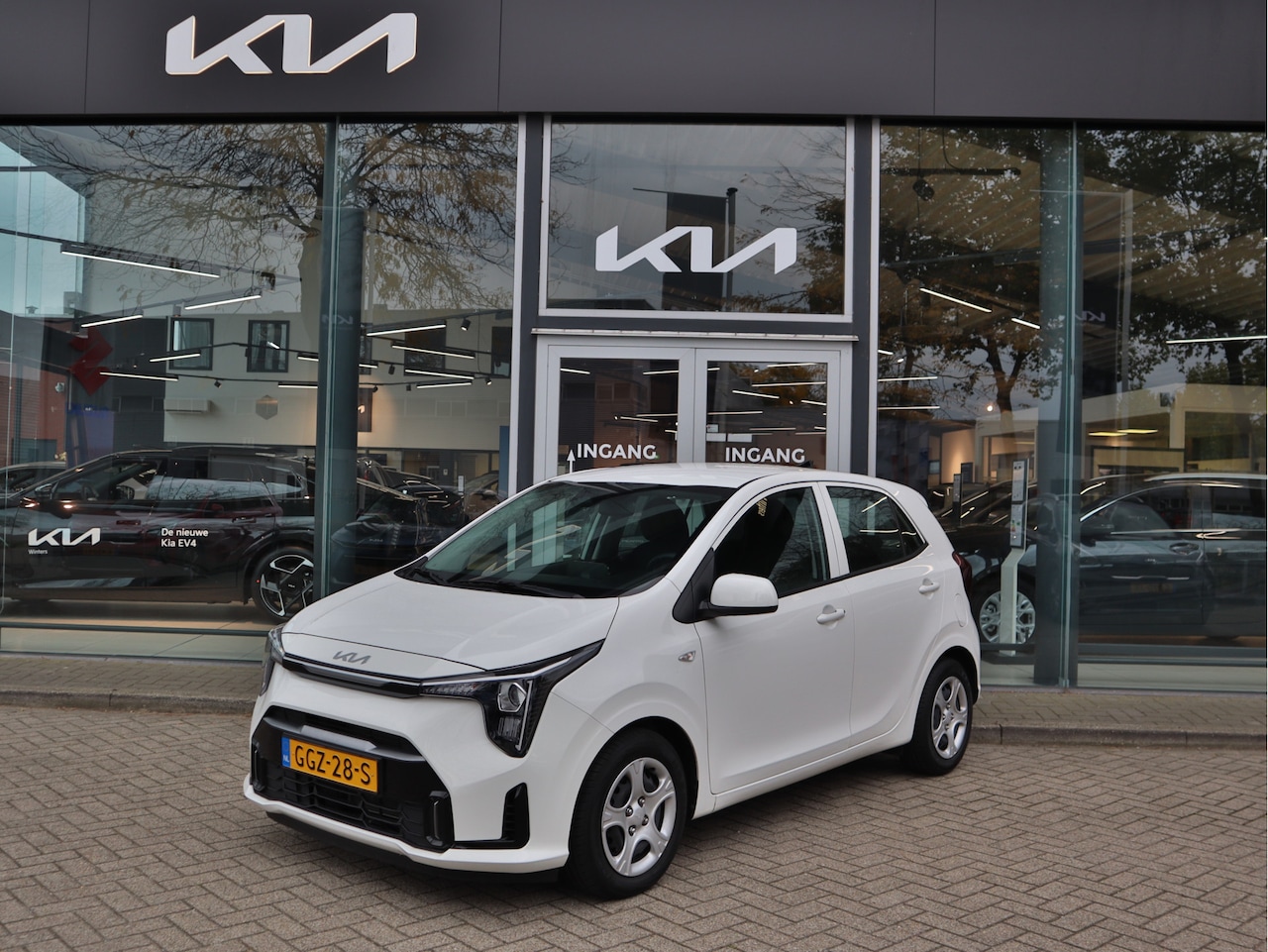 Kia Picanto - 1.0 DPI DynamicLine | Navigatie | Camera | Airco | Cruise Control | LED | Bluetooth | Tot - AutoWereld.nl