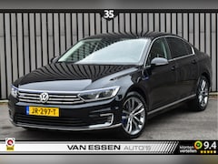 Volkswagen Passat - 1.4 TSI GTE Highline DSG Navigatie Trekhaak Led Stoelverw. Nette Staat NL-Auto