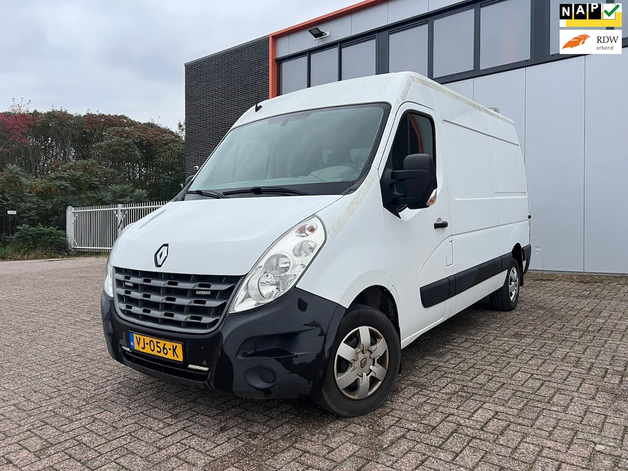 Renault Master - T35 2.3 dCi L2H2 Eco Airco, Cruise Control! - AutoWereld.nl