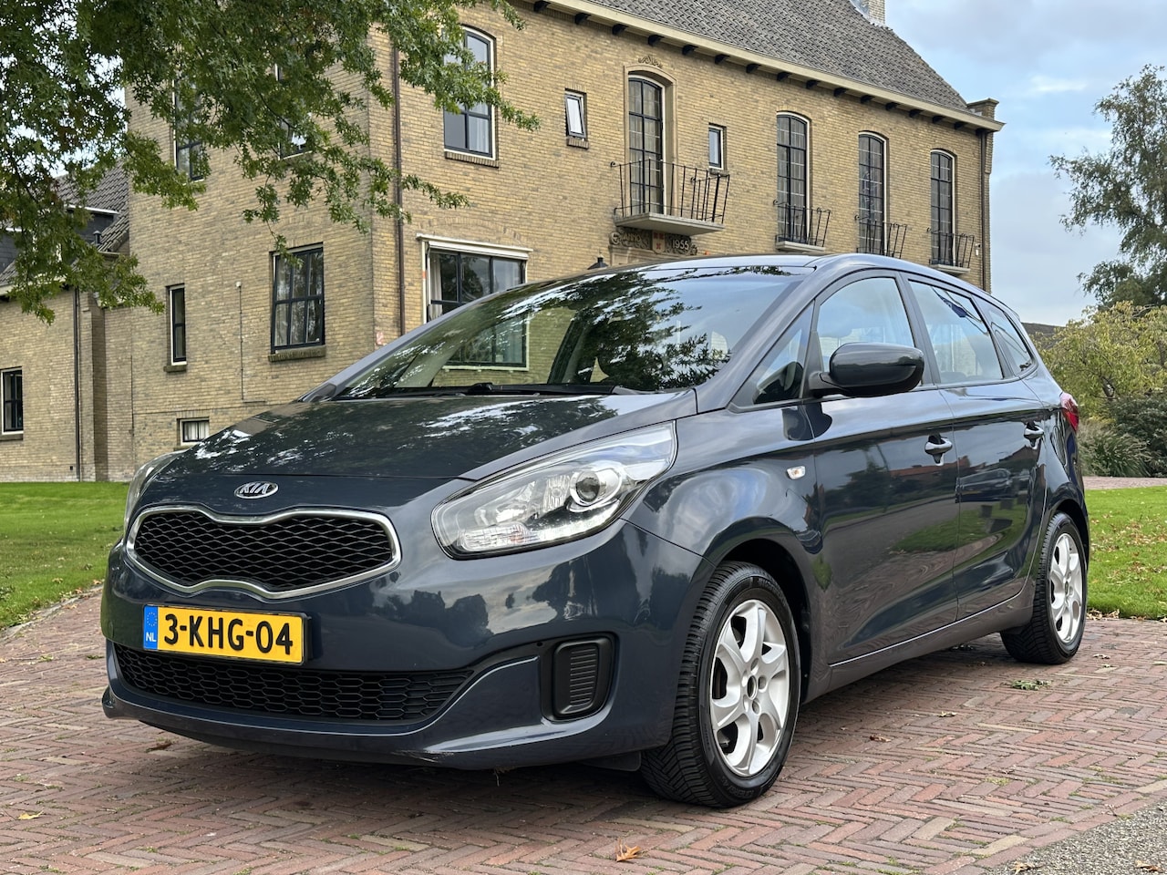 Kia Carens - 1.6 GDi First Edition 7 persoons * Netjes onderhouden - AutoWereld.nl