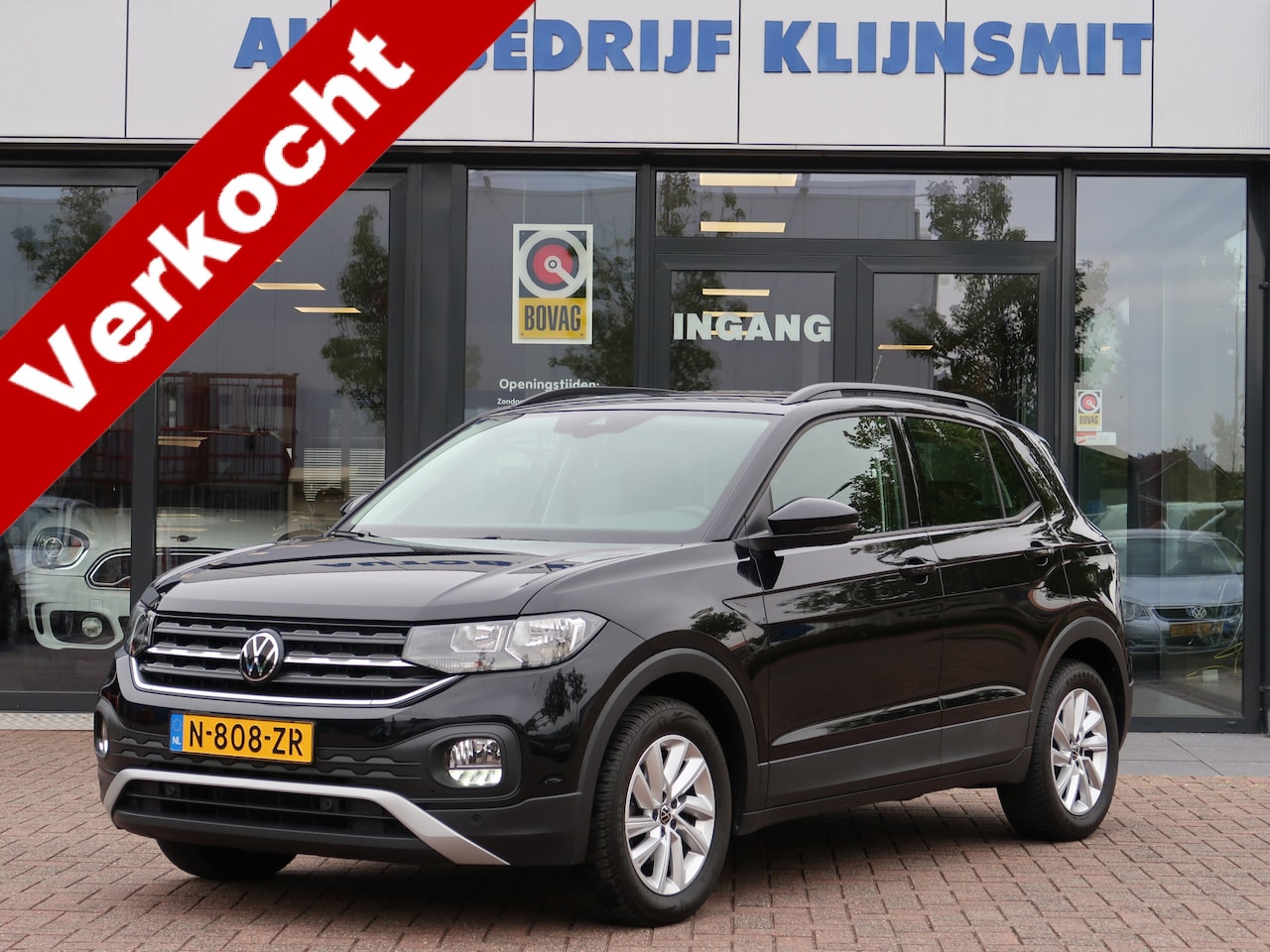 Volkswagen T-Cross - 1.0 TSI Life | carplay | parkeersensoren | trekhaak | - AutoWereld.nl