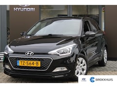 Hyundai i20 - 1.2 HP i-Motion Comfort | Climate Control Cruise Control | Aut. Verlichting & Ruitenwisser