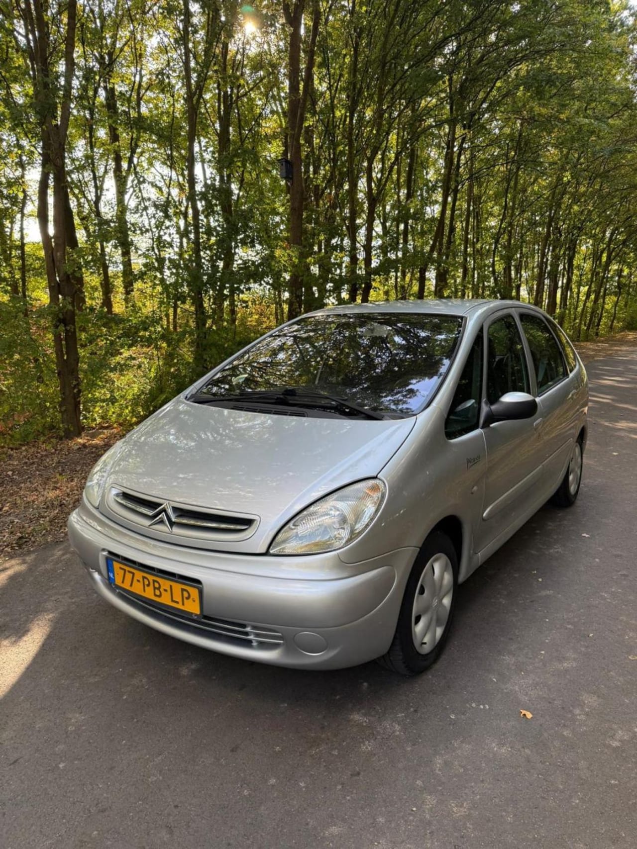 Citroën Xsara Picasso - 1.8i-16V Différence 1.8i-16V Différence, Nwe APK! Airco! - AutoWereld.nl