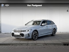 BMW 3-serie Touring - 330e M-Sport / Glazen Schuifdak / Harman Kardon / Head-Up / Parking Assistant Plus / Trekh