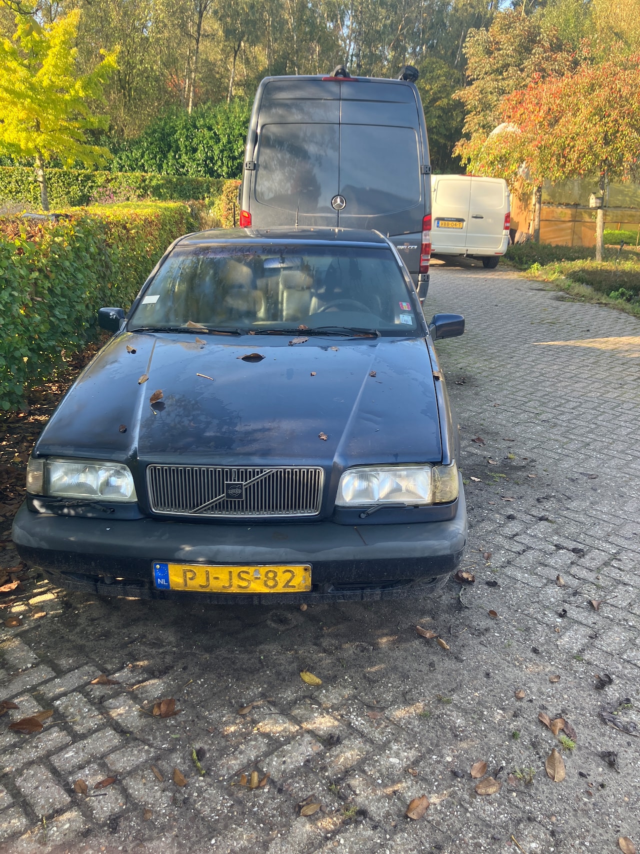 Volvo 850 - 2.5i Comfort-Line Er is met 100000km een nieuw origineel Volvo blok ingegaan dus ongeveer 200000 gelopen - AutoWereld.nl