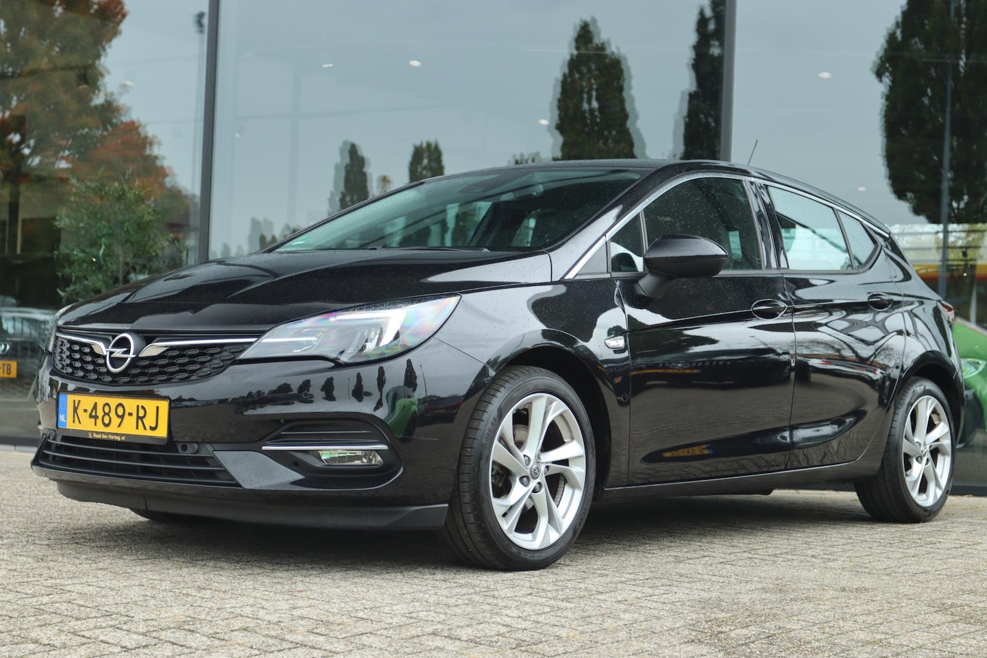 Opel Astra - 1.4 AUT. 146PK BUSINESS ELEGANCE | CARPLAY | CAMERA | AFN. TREKHAAK | KEY-LESS | PDC - AutoWereld.nl