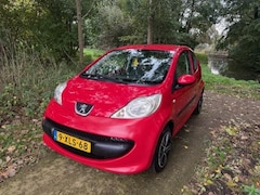 Peugeot 107 - 1.0-12V XR