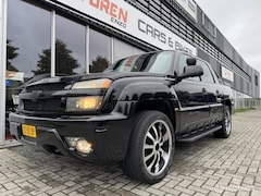 Chevrolet Avalanche - USA 5.3 4WD 1500 black edition z71