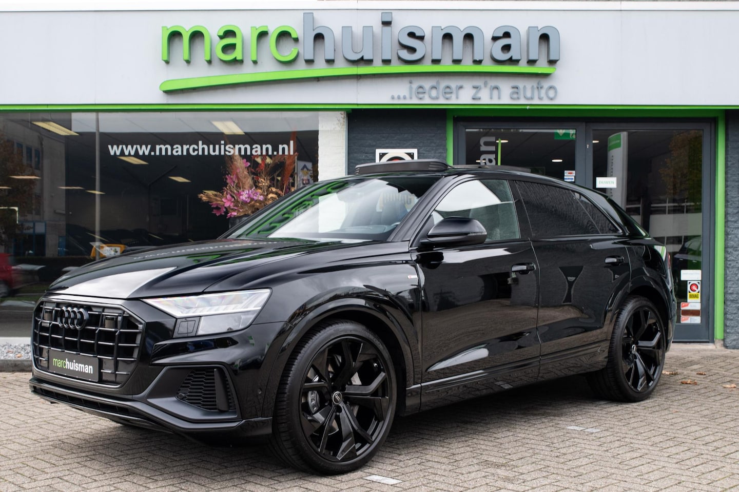 Audi Q8 - 55 TFSI e quattro Pro Line Plus S-Line / RS-STOEL / 23 INCH / PANO - AutoWereld.nl