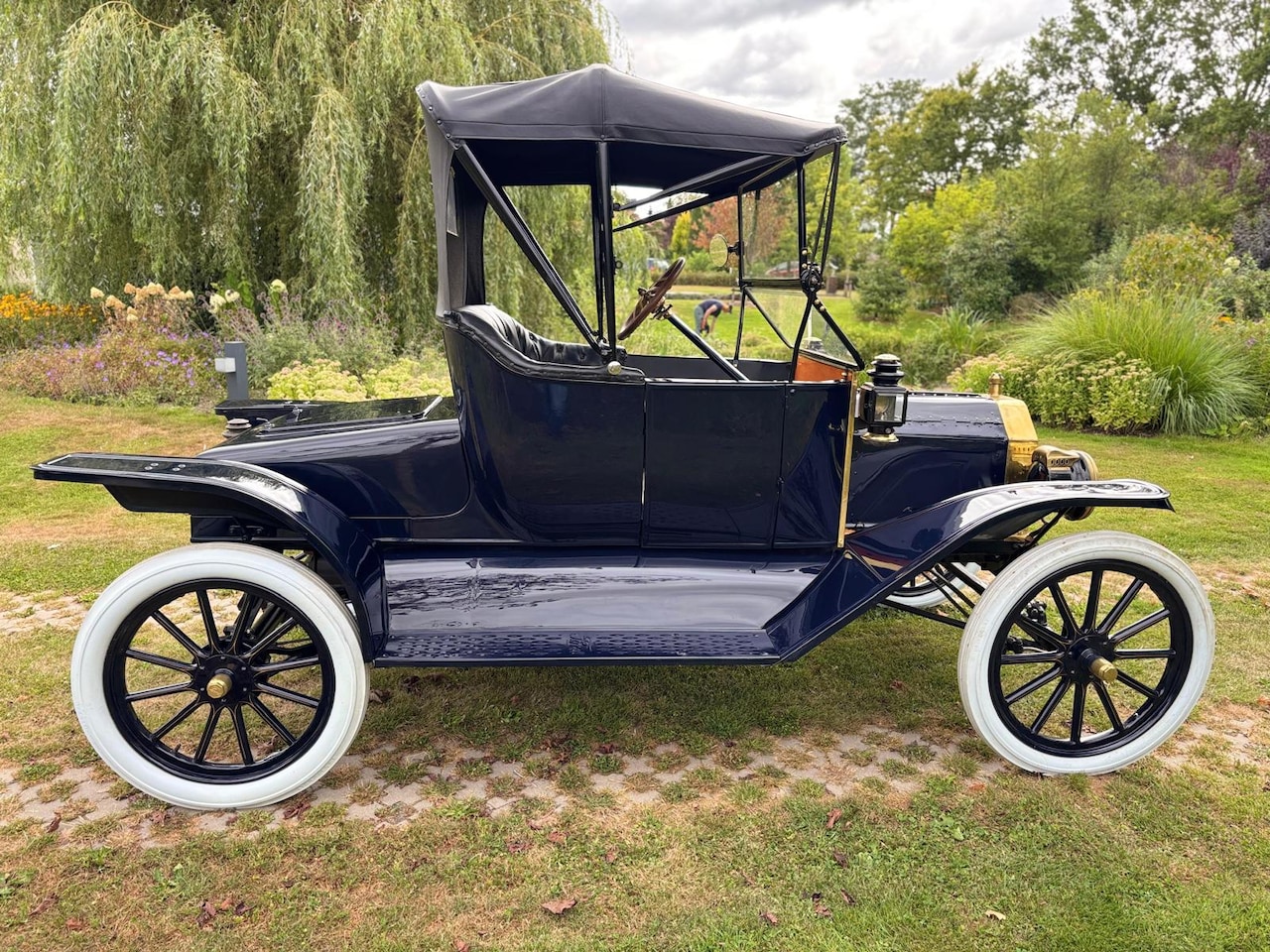 Ford Model T - Runabout Cabrio mit Kofferraum 202- 2024 restauriert - AutoWereld.nl